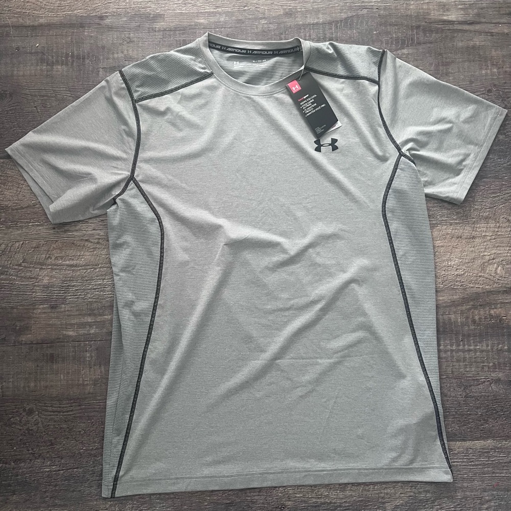 Under Armour Light Gray Men's T-Shirt